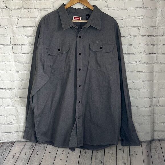 Wrangler Mens Size 2XL Relaxed Fit Button Up Shirt Chambray Gray - Picture 1 of 10